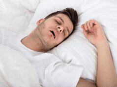 A pancia in su o girato su un lato? La miglior posizione per dormire