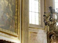 Napoli, si è rinnovato il miracolo di san Gennaro: il sangue si è sciolto