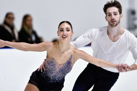 Pattinaggio artistico di figura, il trionfo di Sara Conti e Niccolò Macii al NHK Trophy Lombardia Trophy
