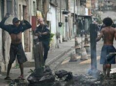 Brasile, maxi blitz anti narcos a Rio de Janeiro: almeno 64 morti tra sospetti e polizia