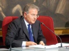 Cicchitto: “Meloni durerà 5 anni, Forza Italia sopravviverà perché serve partito anti-Salvini”