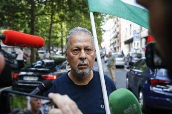 ‘Daspo’ per Hannoun, bloccato a Linate. Questore: “Non potrà tornare a Milano per un anno”
