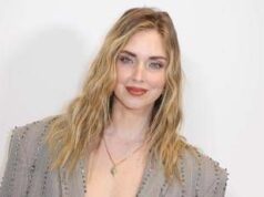 Ferragni e il Pandoro gate, influencer risarcisce signora che ha chiesto i danni