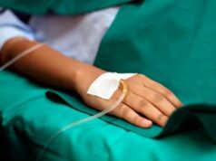“Ho dolori pazzeschi”, c’è un’anguilla viva nell’intestino: il caso (quasi) unico al mondo