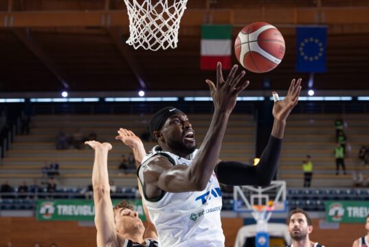 Tav Treviglio: prima sbanda, poi recupera e supera Herons Montecatini 82-72 Tav Treviglio