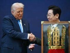 Trump ‘incoronato’ in Corea, un regalo da re per il presidente