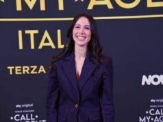 Aurora Ramazzotti smentisce i ritocchini: “Spero di aver ereditato di geni di mamma Michelle”