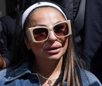 Elezioni Campania, tiktoker De Crescenzo non può votare: “E’ un’ingiustizia”