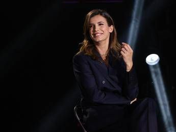 Elisabetta Canalis, la verità sulla ‘ricetta’ del petto di pollo. E la gaffe di Clerici