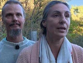 Famiglia nel bosco: “Ogni nostra scelta è per i bambini, falso il nostro rifiuto agli aiuti offerti”