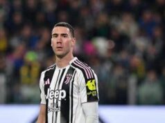 Fiorentina-Juve, cori razzisti contro Vlahovic e partita a rischio stop. Cos’è successo