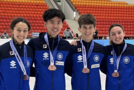 Coppa del Mondo Juniores di short track, Filippo Pezzoni e Aaron Van Quang Pietrobono conquistano il bronzo nella mixed team relay