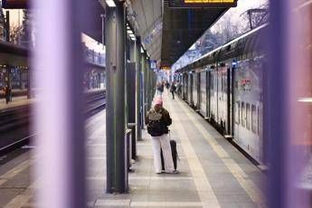 Manovra, sindacati contro emendamento FdI: “Inaccettabile obbligo di dichiarare in anticipo adesione a sciopero”