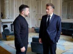 Ucraina, nuovi raid russi. Zelensky da Macron per intesa su difesa aerea