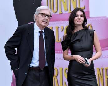 Verissimo, Evelina Sgarbi: “Ho denunciato tutti. Papà non può più sposarsi a Venezia”