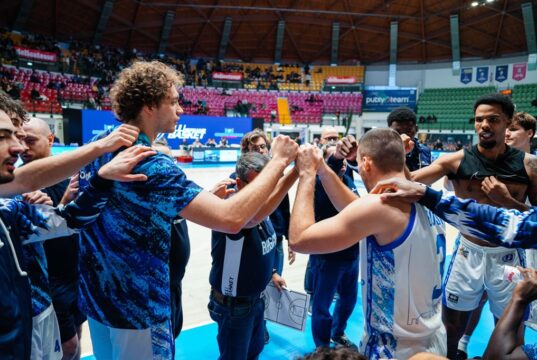 Blu Basket Bergamo in cerca di continuità contro Givova Scafati Blu Basket Bergamo