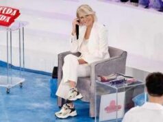 Amici, oggi domenica 14 dicembre: gli ospiti e le anticipazioni