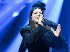 Emma torna numero uno in classifica con “L’amore non mi basta”. Merito del calcio (e dei social)