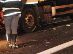 Genova, tir investe pedone e lo uccide trascinandolo per chilometri