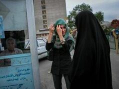 Iran, donne corrono la maratona senza velo: per gli organizzatori scatta il “procedimento penale”