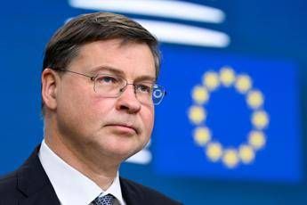 Oro di Bankitalia allo Stato, Dombrovskis: “Una mossa di questo tipo non riduce il debito”
