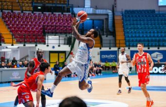 Blu Basket Bergamo, domenica arriva la capolista Valtur Brindisi. Colpo di mercato: torna Jarvis Williams Blu Basket Bergamo