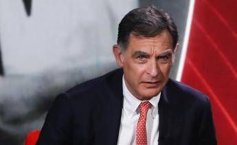 Diffamò l’ex moglie, prescritto Tiberio Timperi ma dovrà risarcire