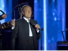 Julio Iglesias accusato di violenze sessuali, il cantante si difende: “La verità verrà a galla”