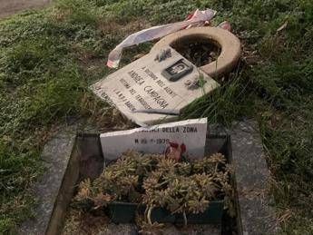 Maurizio Campagna: “Targa per mio fratello vandalizzata una vigliaccata”