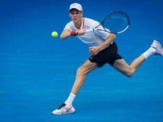 Million Dollar 1 Point Slam, Sinner eliminato… da un amatore. Out anche Alcaraz