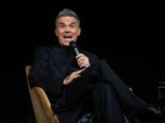 Robbie Williams supera i Beatles, record di album numero uno in Gb