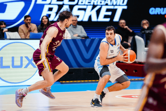Blu Basket Bergamo cede a Livorno dopo una gara equilibrata Blu Basket Bergamo