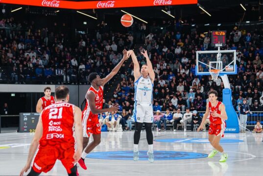 Blu Basket Bergamo, capitan Bossi e Harrison entusiasti di giocare alla ChorusLife Arena Blu Basket Bergamo