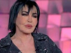 Fiordaliso e il black humor sul compleanno: “Mi restano pochi anni”