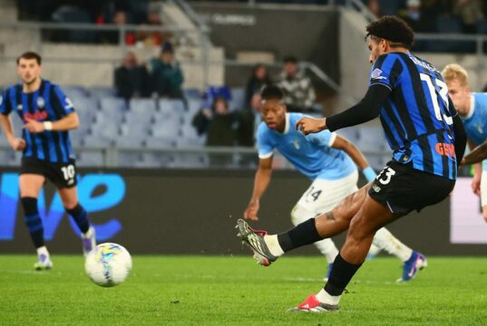 Le pagelle di Lazio-Atalanta. Ederson si scopre rigorista. Eurogol di Zalewski per tre punti d’oro Atalanta