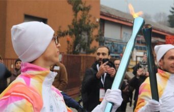 La fiamma olimpica arriva in provincia di Bergamo: “Emozione grandissima nel portare la torcia”