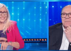 Carlo Verdone, operazione alle anche: “Dolore atroce”. Poi la battuta a Venier