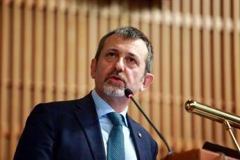 Caso Cospito, per i giudici d’appello Delmastro violò segreto: “Informazioni per finalità politica”