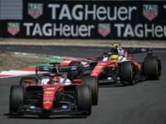 Formula 1, in Cina Russell vince Sprint ma podio è rosso Ferrari: Leclerc secondo, Hamilton terzo