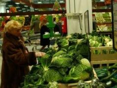 Inflazione accelera a febbraio: +1,6%. Su il carrello della spesa