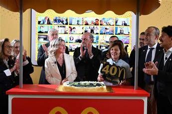 McDonald’s Italia compie 40 anni, il primo ristorante a Roma in Piazza di Spagna