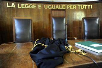 Stupro Capodanno, imputato condannato a 6 anni e mezzo in appello: “Fu violenza di gruppo”