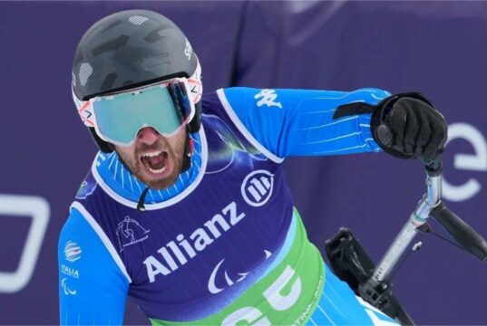 Paralimpiadi Invernali di Milano-Cortina 2026: Federico Pelizzari sfiora il podio nel gigante standing, fuori Davide Bendotti Paralimpiadi di Milano-Cortina 2026