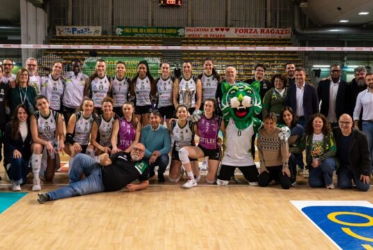 Volley Bergamo resta al buio e Vallefoglia ne approfitta Vallefoglia