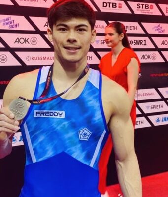 Ginnastica artistica: Yumin Abbadini conquista l’argento al cavallo con maniglie a Stoccarda. L’Italia fa il pieno di medaglie Ginnastica artistica