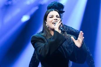 Emma Marrone, messaggio sulla prevenzione: “Non trascurate niente”. L’appello ai fan