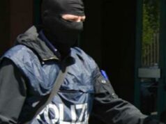 Materiale jihadista e manuale per la fabbricazione armi: arrestato 16enne