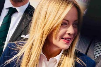 Meloni: “Raggiunti livelli record occupazione, con salario giusto sancito principio che governo rivendica”