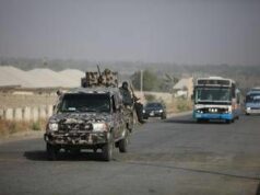 Nigeria, raid aereo dei militari contro mercato nel nordest: almeno 100 morti