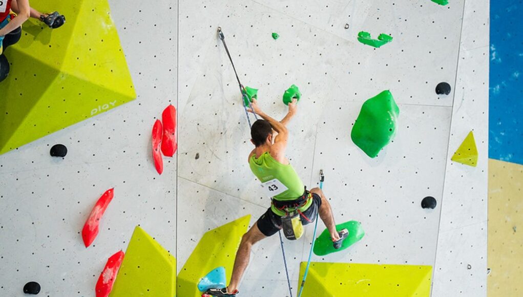 55204653379_5e36a90fcf_c Arrampicata